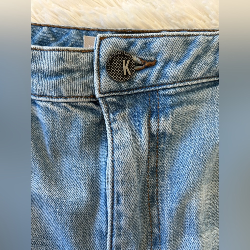Kut from the Kloth | High Rise Christine Straight Leg Jeans - Picture 3 of 15